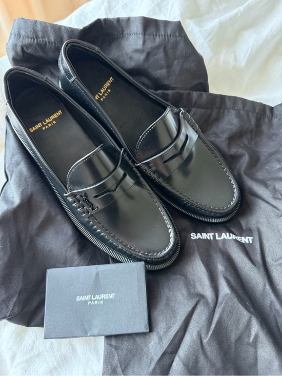 Saint Laurent Shoes - Saint Laurent Black Leather Penny Loafers for woman